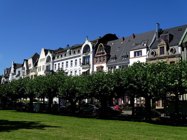 Corona-Vermögensteuer, zwei Reichen-Solis und eine Mauer für „Reiche“