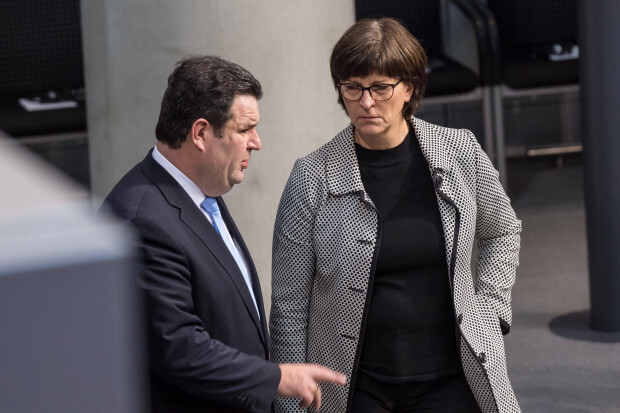 Corona-Update zum 27. April: SPD will Recht auf Homeoffice und Strichmännchen und -weibchen