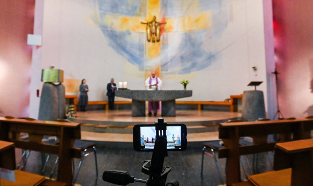 Der Gottesdienst gehört zur Grundversorgung: Macht die Kirchen auf!