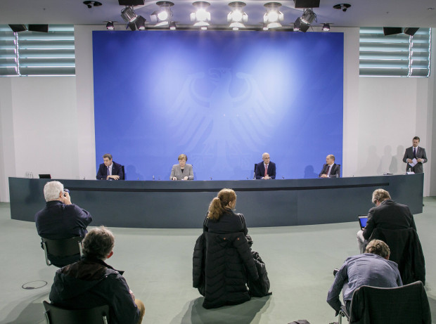 Corona-Update zum 16. April:  Bundesregierung fordert zum Maskentragen auf