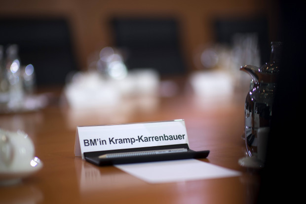 Schläft die CDU oder versteckt sie sich im Kanzleramt?