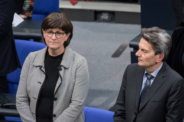 Mützenich und Esken inszenieren sich gegen Atomwaffen auf deutschem Boden