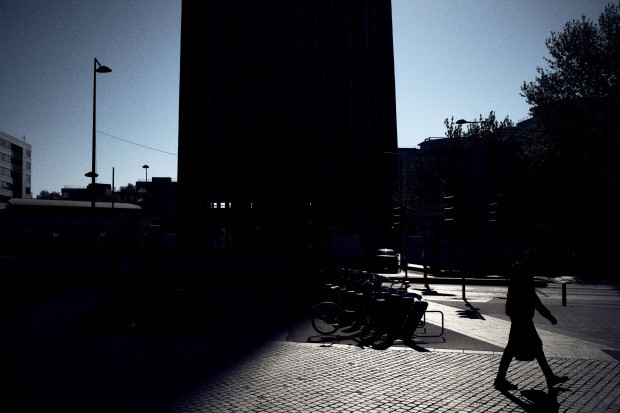 Die Banlieues schaffen in der Coronakrise ihr eigenes Recht