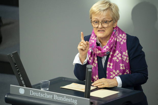 Künast: Nach Ernährungswende und weiteren grünen Wenden keine Viren mehr?