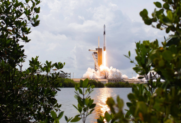 SpaceX-Mission: Privates Unternehmen fliegt zur ISS