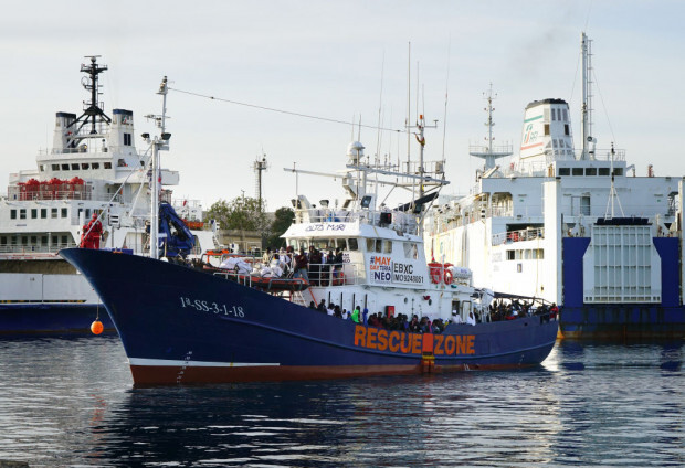 Bundesverkehrsministerium vertraut den NGOs vor der libyschen Küste