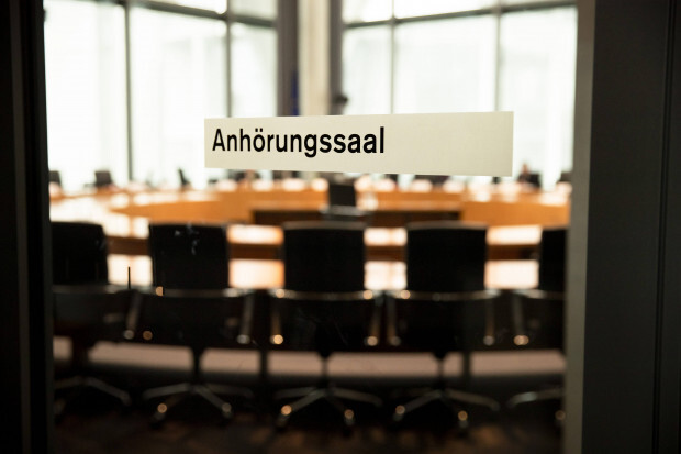 Der Bundestag als Bühne des politischen Theaters