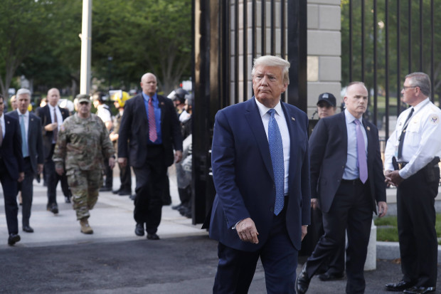 Deutsche Medien möchten die USA von Trump befreien