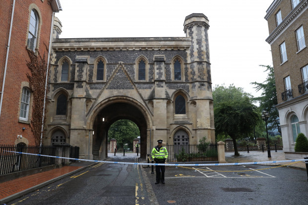 Wer gegen Ermordung von Weißen protestiert, gilt als Rassist