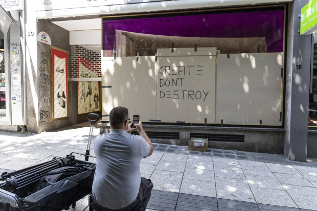 Stuttgarter Einzelhändler: Beim Rolexladen waren die Scheiben zu dick