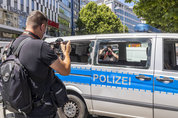 „Stuttgart“ als „Event der Partymeile“ verniedlicht