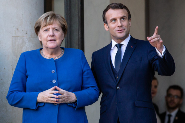 Wie Merkel als Handlanger Macrons ein Problem für die EU wird