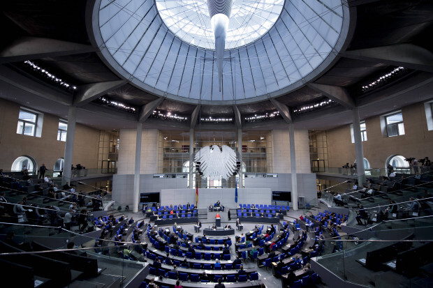 Bundestagsabgeordnete werden mit sich selbst beschäftigt