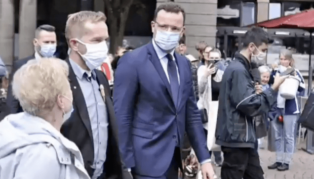 Corona-Proteste in Wuppertal bei Besuch von Jens Spahn