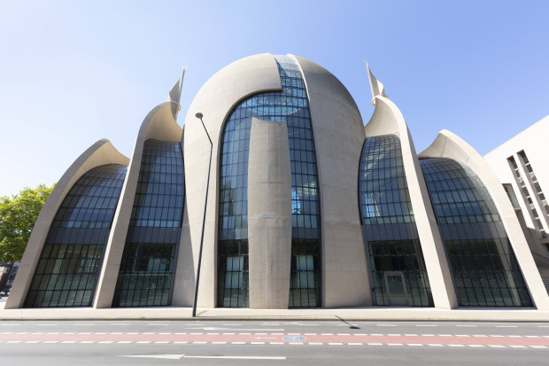 1. FC Köln-Trikots: Werbung für Erdogans islamistische Diktatur