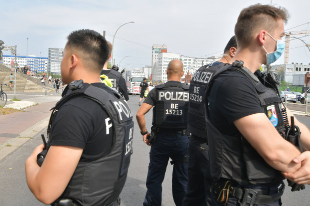 Mehr migrantische Polizisten werden die Probleme nicht lösen