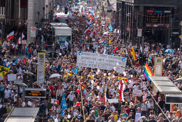 Antwort auf Anfrage der Linken: Kaum Rechtsextreme auf Corona-Demonstrationen