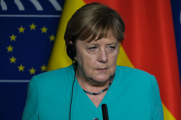 Angela die Corona-Prinzessin oder ein Schelm, wer Böses dabei denkt