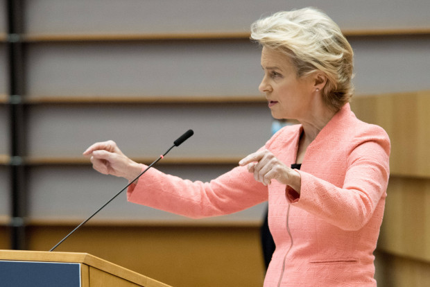 Die deutsche Weltregentin Ursula von der Leyen