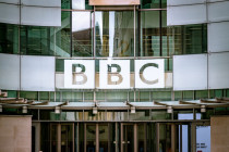 Großbritannien: BBC-Rundfunkgebühr soll 2027 abgeschafft werden