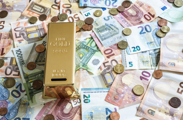 Goldrally – Dax und Wall Street nach Stabilisierung mit Wochengewinnen – Lufthansa kündigt Stellenabbau an