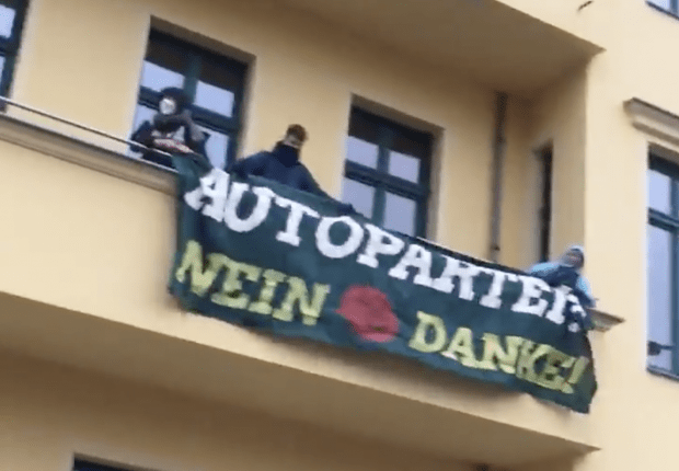 Ende Gelände und FFF besetzen Parteizentrale der Grünen