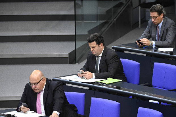 Bundestag – kein Ort des guten Benehmens