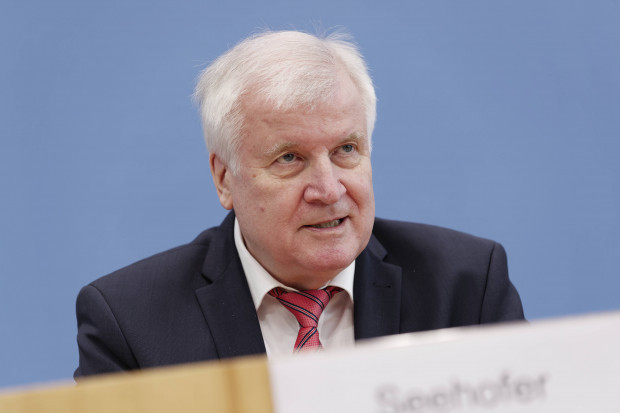 Horst Seehofer denkt laut nach: Ist Syrien ein sicherer Herkunftsstaat?