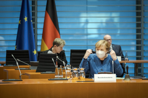 Jetzt kommt die Kontaktsperre für alle, die nicht für andere arbeiten müssen