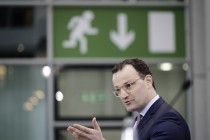 Jens Spahn: Seit 2002 im Bundestag und im Geschäft