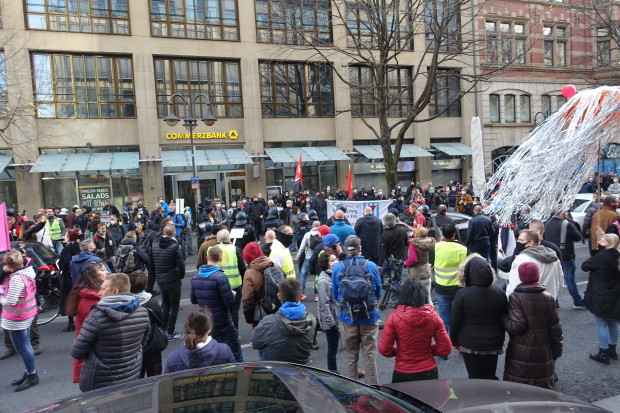 „Extinction Rebellion“-Blockade: Das doppelte Spiel der Berliner Polizei