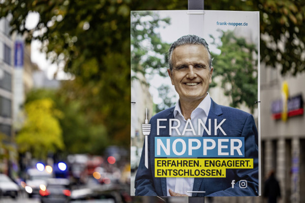 Überraschung in Stuttgart: CDU-Kandidat vor der grünen Konkurrentin