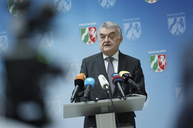 NRW-Landesregierung warnt vor türkischem Geheimdienst