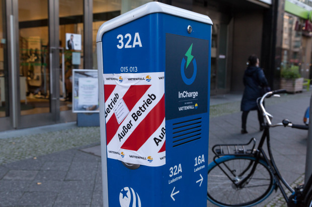 VerGEIGt: Der Kurzschluss im Lade-Netz ist politisch verursacht