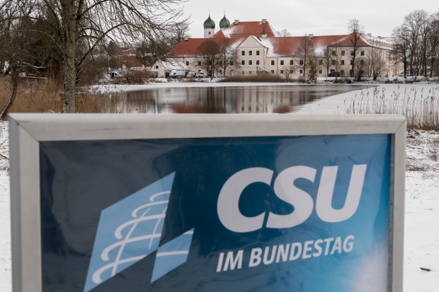 Und sie träumen weiter vom sozialpolitischen Wolkenkuckucksheim