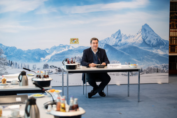 Corona-Update: Politik hat sich in Härte-Show verfangen