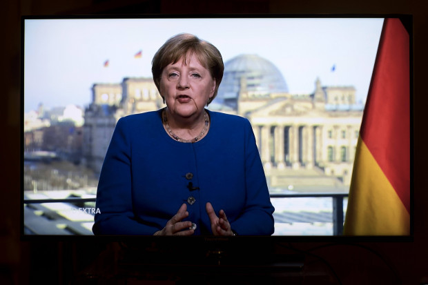 Merkels Fernsehansprache zum Corona-Lockdown die „Rede des Jahres 2020“ – wie bitte?