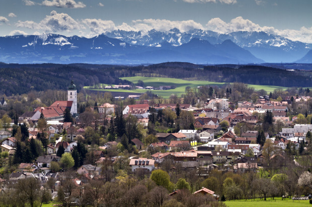 Asylsuchende beziehen Villa in Ebersberg