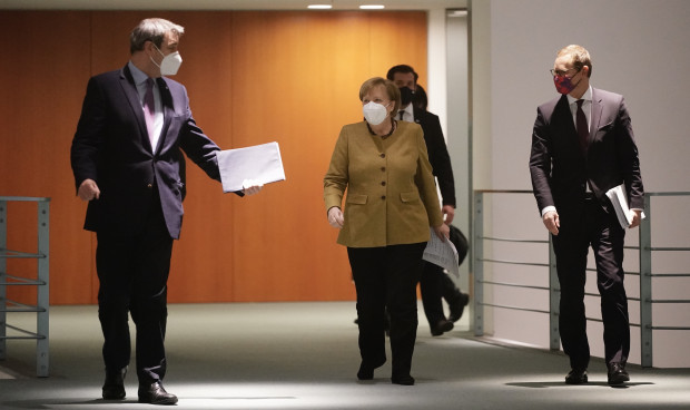 Wenn es an Impfdosen und Narrativen fehlt