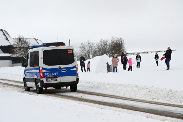Wer tröstet Kinder, denen man das Rodeln verbietet?