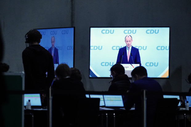 Merkel hat Merz zur Strecke gebracht