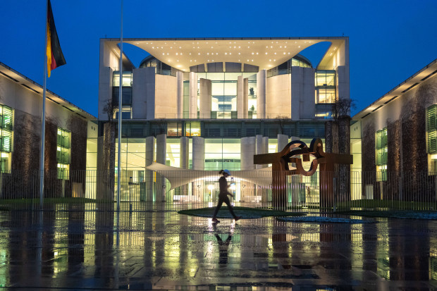 Status Quo beim Lockdown, Merkel fällt in den drei wichtigsten Punkten durch