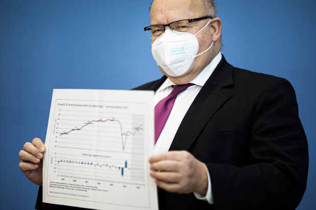 Bundesregierung gesteht Wirtschaftskrise ein