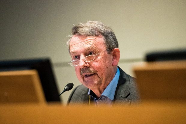 Soziologe Streeck: Und was ist, wenn es nächstes Jahr ein neues Virus gibt?