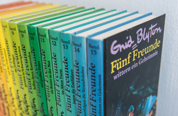 Politisch korrekte „Fünf Freunde“ verkaufen sich nicht – Verlage reagieren