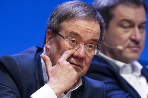 Laschet beginnt den Zweikampf gegen Söder