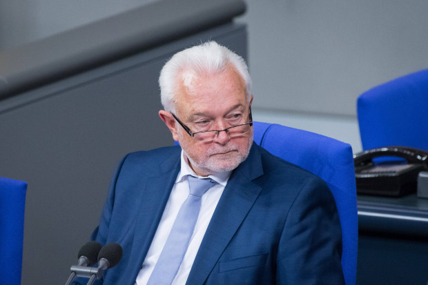 Kubicki fordert, Weg aus Coronazwangspolitik freizumachen  statt zu verlängern