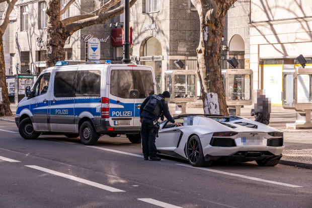Neues Polizeigesetz: Weniger Rechte für die Staatsmacht, mehr Freiraum für die Clans