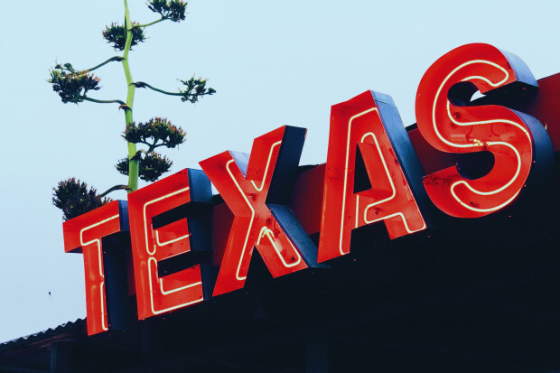 Texas öffnet einfach alles. Ab sofort. Ohne Ausnahmen.