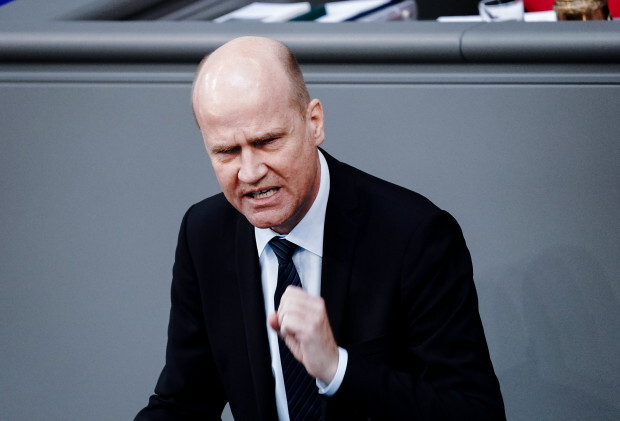 Brinkhaus: Wer Gesetz undemokratisch nennt, betreibe Hetze